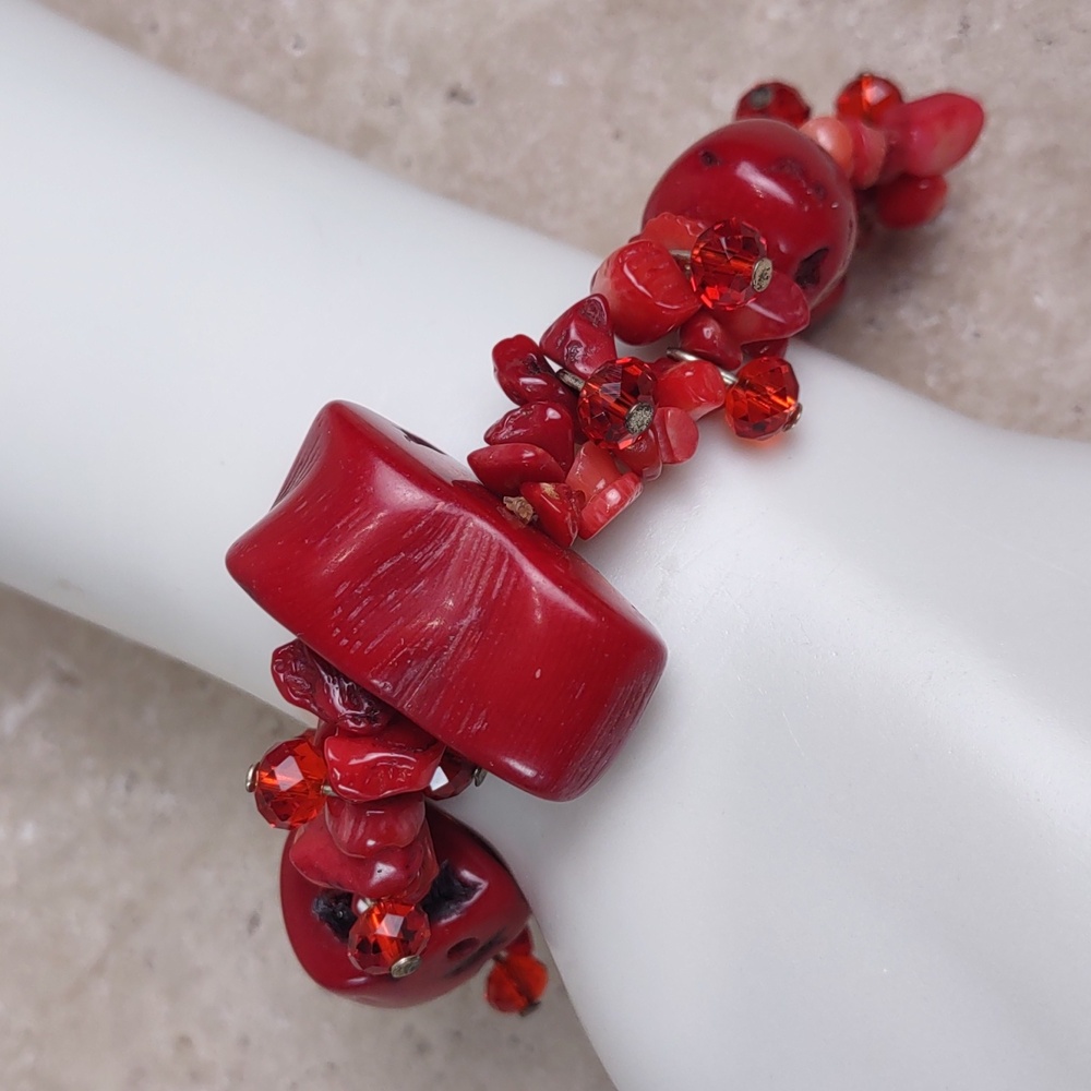 Bamboo Coral Stretch Bracelet